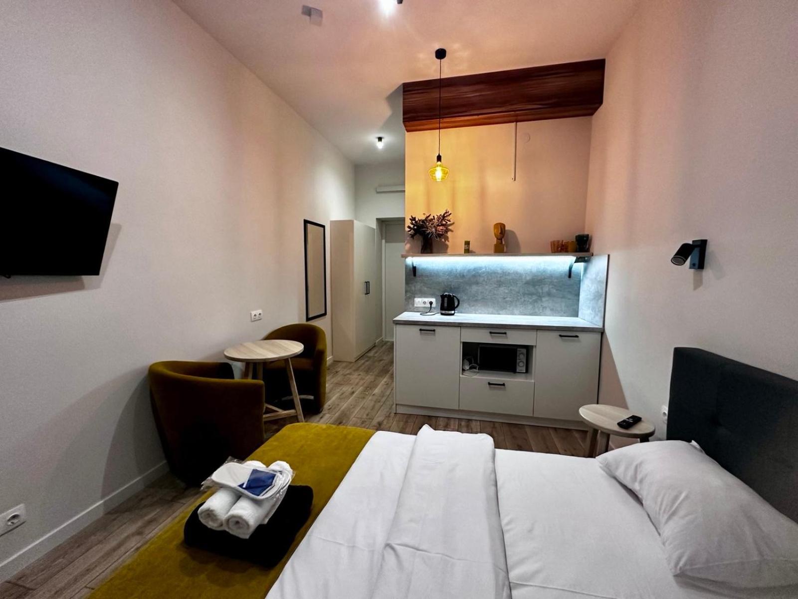 Hotel Gallery 21 Leopoli Esterno foto